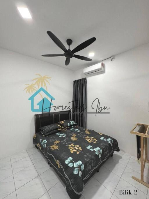 לומוט Homestay Ibu מראה חיצוני תמונה